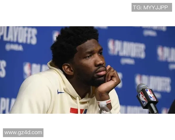 姚明幽默握手瞬间引发全场爆笑网友纷纷模仿其搞怪动作